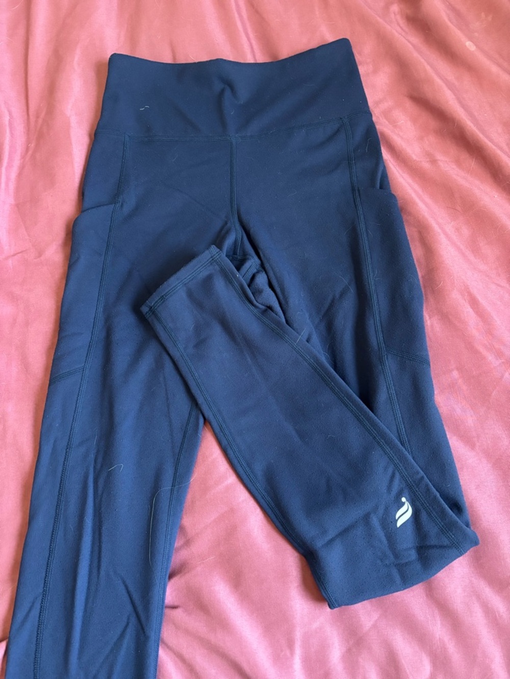 Black Performance Leggings with Side Pockets